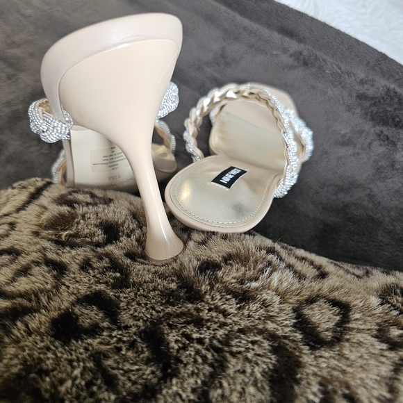 NINE WEST Light Pink Sandals - Picture 3 of 5
